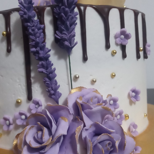 Dripping Cakes